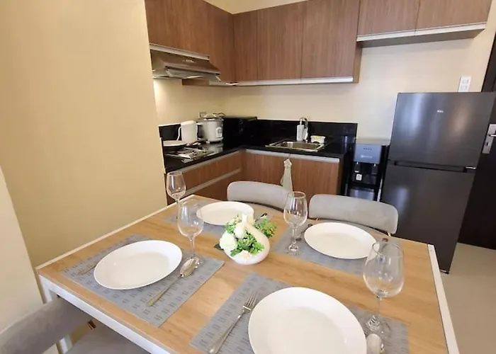 Expansive 1br -40sqm -pet -parking,moa,picc,wtc, Airport * Manila