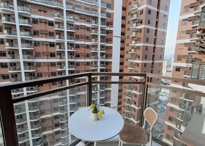 Expansive 1br -40sqm -pet -parking,moa,picc,wtc, Airport Apartamento *