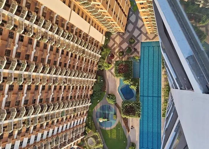 Expansive 1br -40sqm -pet -parking,moa,picc,wtc, Airport Apartamento Manila