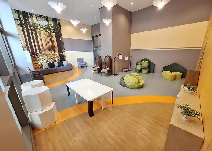 Expansive 1br -40sqm -pet -parking,moa,picc,wtc, Airport * Manila