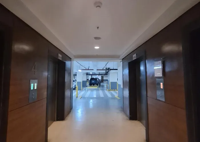 Expansive 1br -40sqm -pet -parking,moa,picc,wtc, Airport Apartamento *